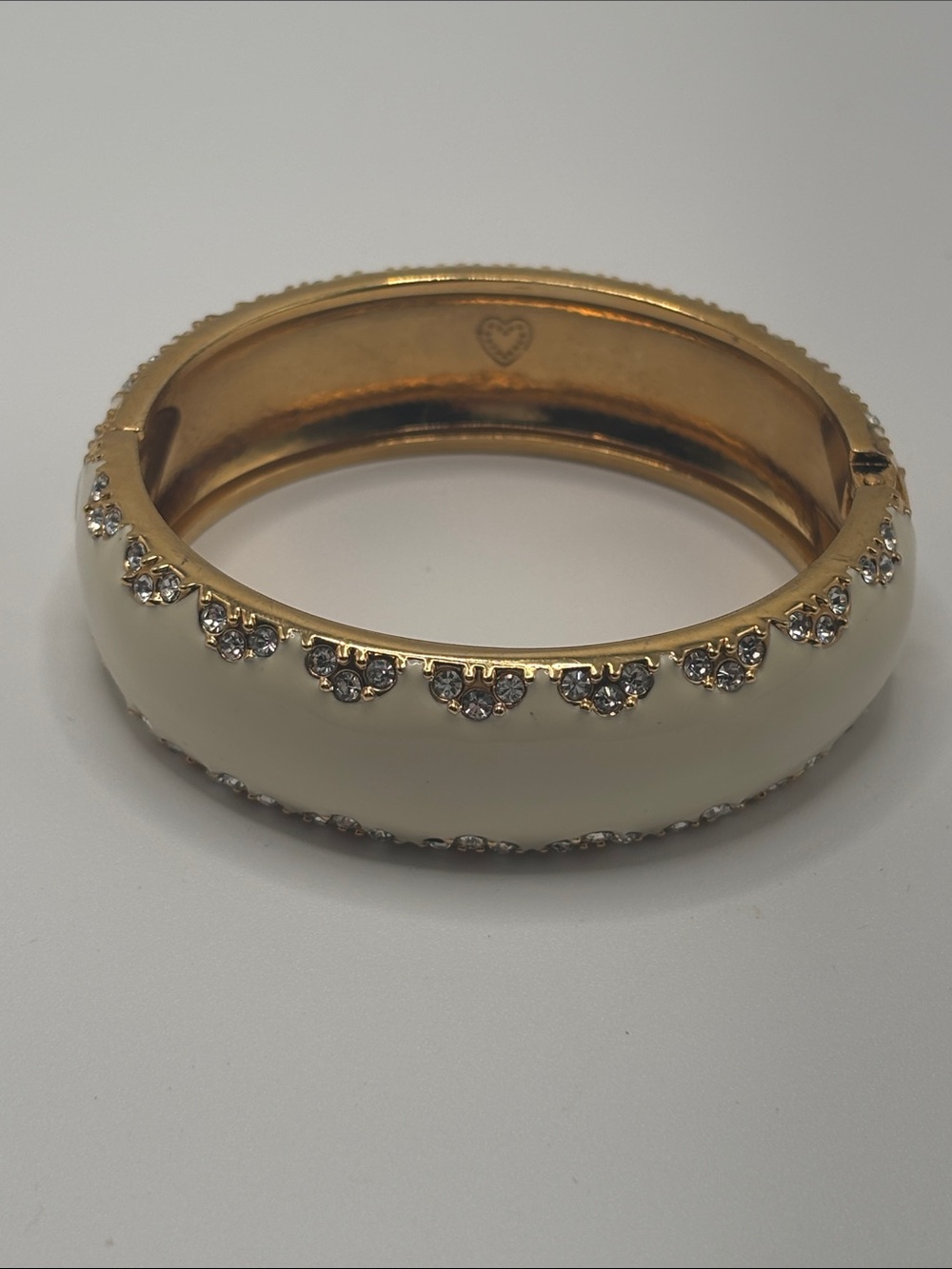 Stella & Dot Cream Enamel Rhinestone Gold Tone Hinged Bangle Bracelet
